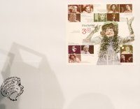 снимка 5 Пуснаха пощенска марка, посветена на 100-годишнината на Стоянка Мутафова (Снимки)