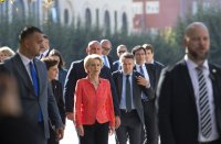 Урсула фон дер Лайен обеща помощ на Косово за доставките на газ