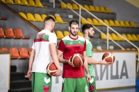 Баскетболните национали заминаха за евроквалификациите с Португалия и Кипър