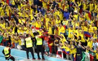 Феновете на Еквадор по време на мача с Катар: Искаме бира!