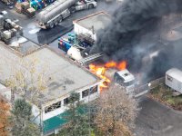 Цистерна се взриви пред портала на завод в Русе, шофьорът е загинал (ВИДЕО)