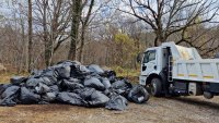 Над 30 тона отпадъци от мигранти събрали доброволци от горите на Странджа