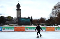 Откриват нова ледена пързалка в центъра на столицата