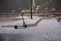 В София започнаха обработки срещу заледяване заради валежите от сняг