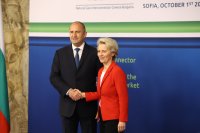 Радев към Урсула фон дер Лайен: България да се присъедини към Шенген още през следващата година