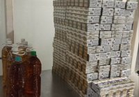 Българин опита да пренесе 20 литра ракия и 1160 кутии цигари през летище Варна за Лондон