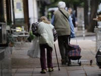 Повишават се възрастта и стажът за придобиване право на пенсия