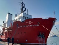 Следете маршрута на българския полярен кораб към Антарктида (ГРАФИКА)