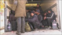 Задържаха 50 мигранти в Карлово