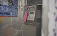 Краят на една ера: Германия се сбогува с телефонните кабини