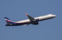 Руски пътнически самолет подаде сигнал за тревога