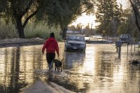 Най-малко 17 са жертвите на наводненията в Калифорния
