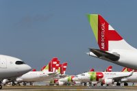 Португалският авиопревозвач отменя над 1300 полета заради стачка