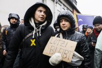 Грета Тунберг се присъедини към протестиращите срещу въглищна мина в Германия