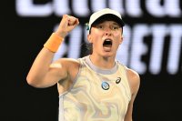 Световната номер 1 Ига Швьонтек започна с успех участието си в Australian open