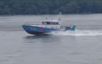 Издирват 70-годишен моряк, паднал зад борда във водите на Дунав край Русе