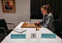 12-годишната Анджелика Ненова поднесе изненадата в петия ден на държавното по шахмат