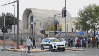Поредица от нападения в Ерусалим - палестинец уби седем души до синагога