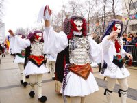 снимка 17 Фестивалът "Сурва" се завърна в Перник след три години прекъсване (Снимки)