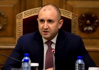 Президентът Радев разговаря с еврокомисаря Оливер Вархей