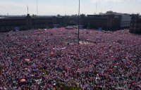 Многохиляден протест в Мексико срещу промени в изборното законодателство