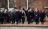 снимка 3 145 години свободна България - церемония на Паметника на Незнайния войн