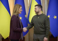 Председателят на Европейския парламент се срещна със Зеленски в Украйна