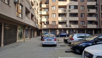 Маскиран мъж заля с киселина жена в дома ѝ в Пловдив