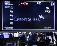 Акциите на банка Credit Suisse се сринаха с близо 20%