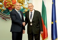 снимка 10 Изтъкнати български учени получиха висши държавни отличия от президента (Снимки)