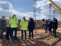 Енергийният министър и шефът на "Булгартрансгаз" инспектират строежа на газопровода със Сърбия