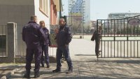 Отново сигнали за бомби в много училища в страната (обновява се)
