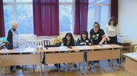 15 столетници имат право на глас в област Велико Търново