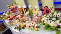 снимка 1 Великденската украса в студиата на БНТ отново е от майки на деца с увреждания (Снимки)