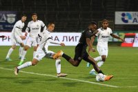 ЦСКА победи Славия в "Овча купел" и запази аванса си на върха в Първа лига