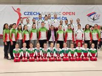 Българските състезатели по спортна аеробика спечелиха два медала в Прага