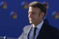 Еманюел Макрон ще присъства на финала за Купата на Франция, засилени мерки на Стад дьо Франс