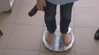 Срещу детското затлъстяване: Здравни инспектори измерват първокласниците в Пазарджик