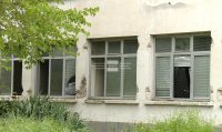 Вандалско нападение над сградата на Тубдиспансера във Варна