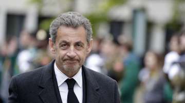 Присъда за Никола Саркози - ще носи проследяваща електронна гривна