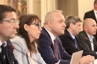 Изслушват вътрешния министър заради конфликта между Гешев и Сарафов