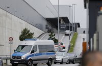 Стрелба в автомобилен завод в Германия - двама души са убити (СНИМКИ/ВИДЕО)