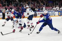 Отборът на САЩ записа шеста победа на световното първенство по хокей на лед
