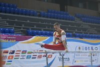 Седем финала за българските състезатели във втория ден на Световната купа по спортна гимнастика във Варна