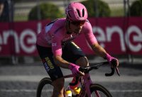 Примож Роглич спечели тазгодишното издание на колоездачната Обиколка на Италия