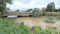 Хидролозите от НИМХ непрекъснато следят нивото на реките в засегнатите от пороите райони