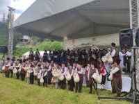 Четвъртият Национален събор на гайдата беше открит в смолянското село Стойките (СНИМКИ)