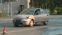 Проверяват дали шофьорката, блъснала жена и дете в Пловдив, е говорела по телефона