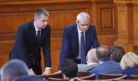 снимка 7 Депутатите обсъждат бюджетите на ДОО и НЗОК на първо четене