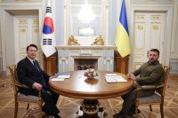 Южна Корея ще предостави по-голяма военна и хуманитарна помощ на Украйна